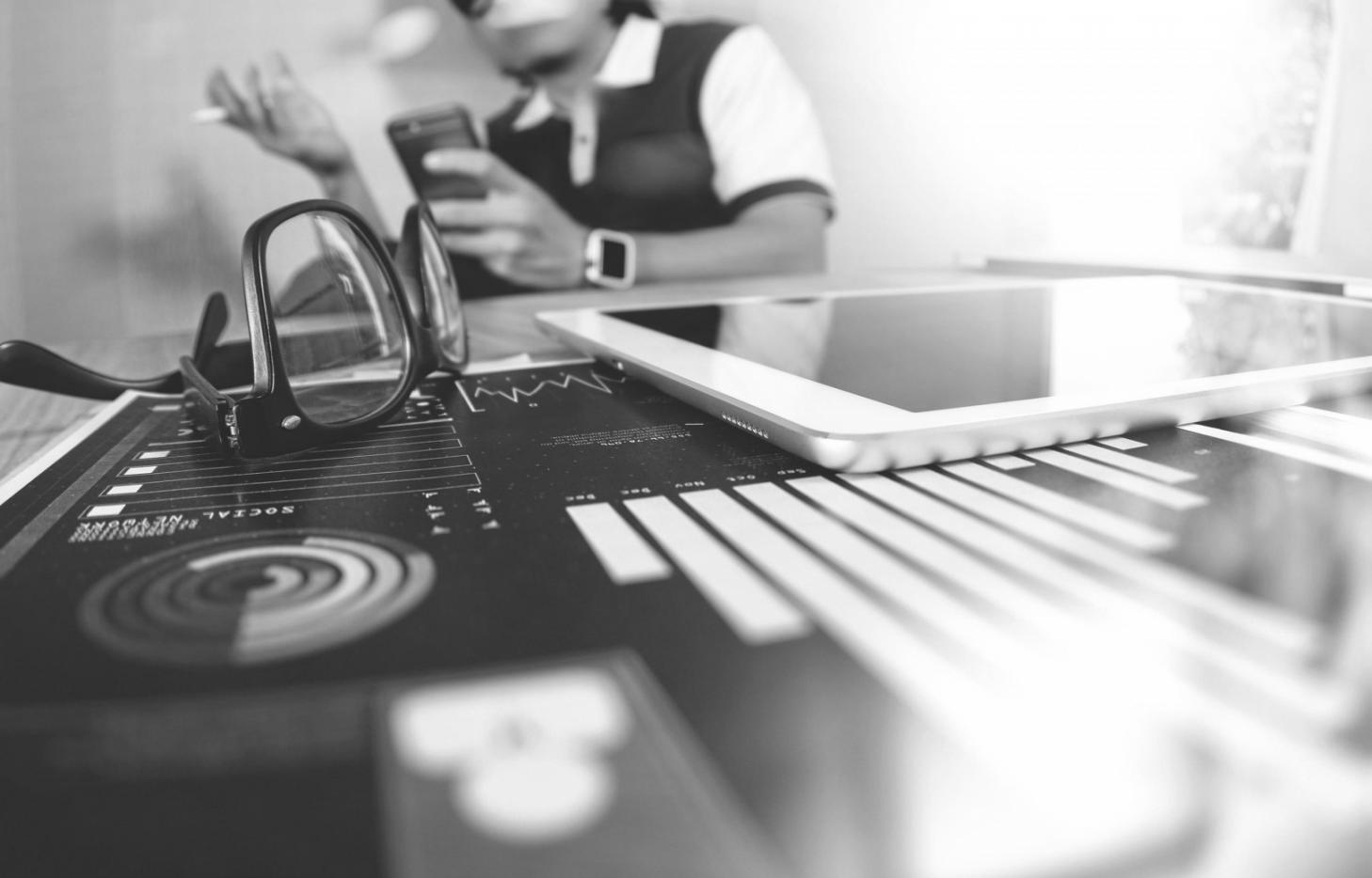 Étudiants engagés dans l'apprentissage pratique